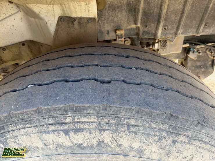 2008-international-workstar-7500-image-10