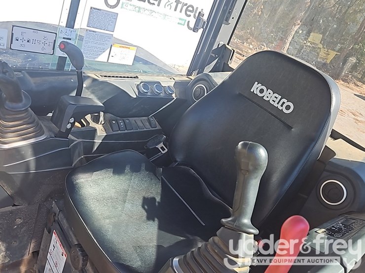 2022-kobelco-sk55rx-image-30