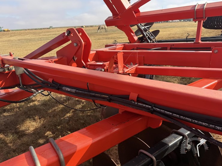 kuhn-krause-8200-36-image-30