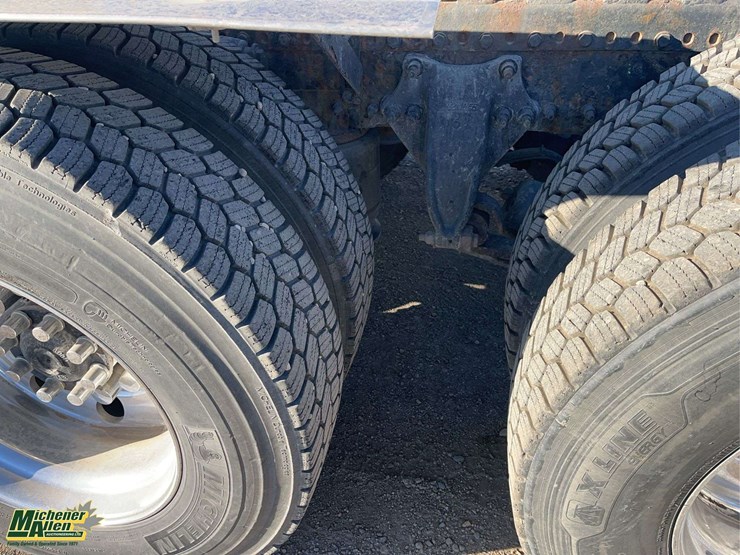 2016-western-star-4900-image-8