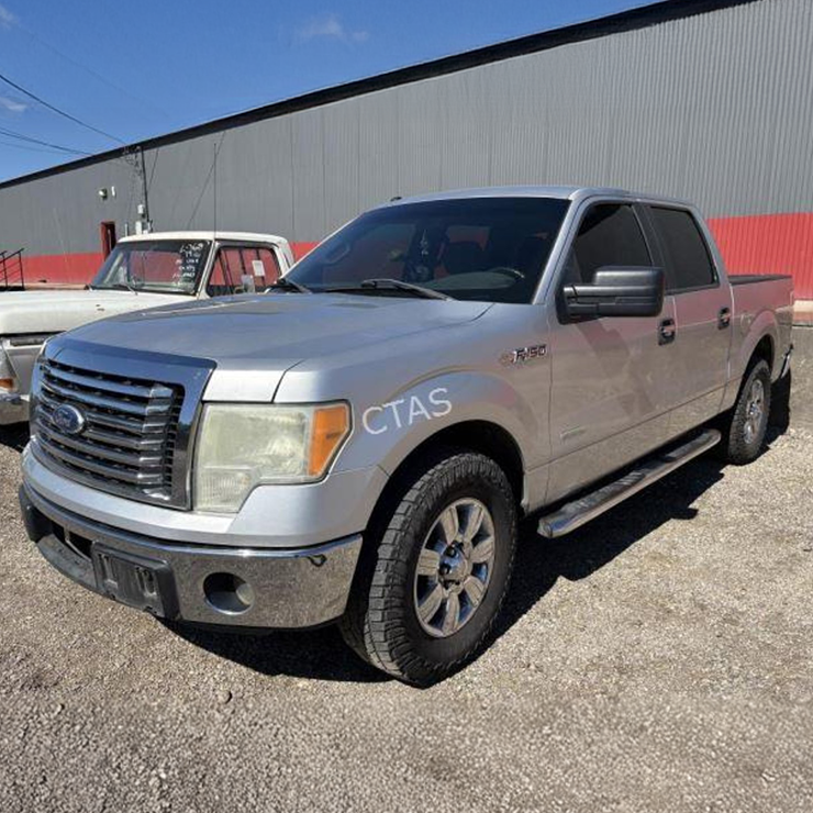 2011 FORD F150 XLT