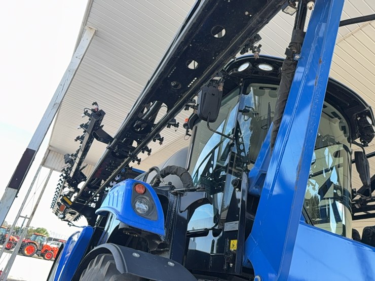 2023-new-holland-sp.310f-image-65