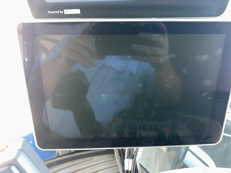 2023-new-holland-sp.310f-image-159