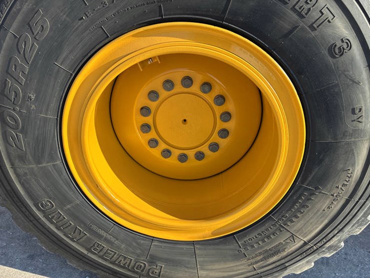 #122215-•-2019-jd-524l-#1dw524lzekf700961-image-49