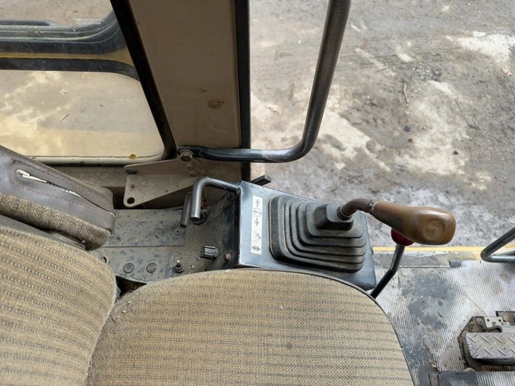 1995-deere-595d-image-26