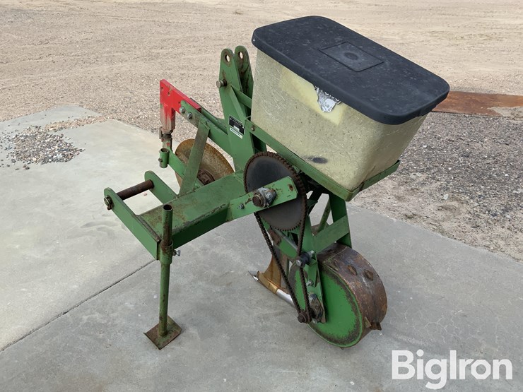 western-alfalfa-gopher-killer-image-7