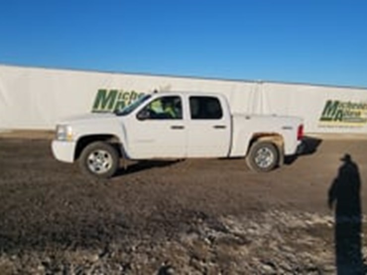 2011-chevrolet-silverado-1500-lt-image-5