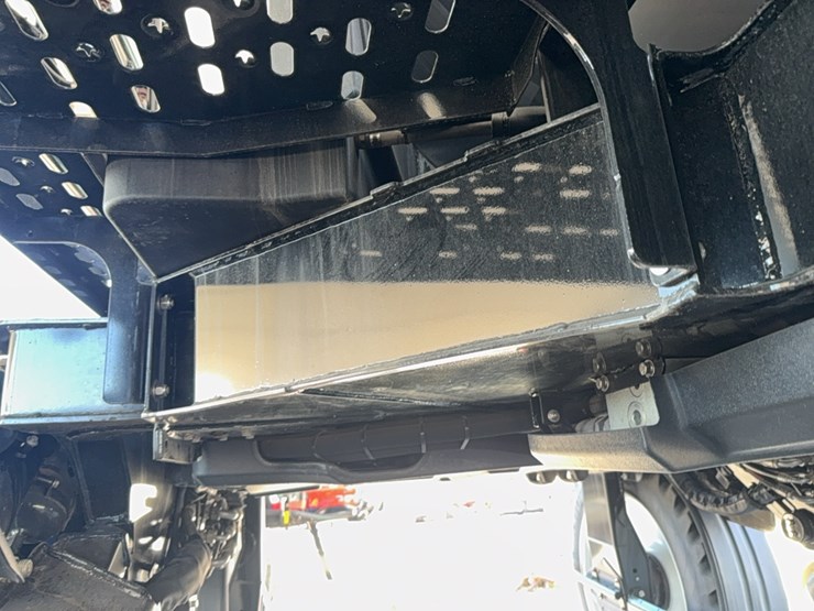 2023-new-holland-sp.310f-image-196