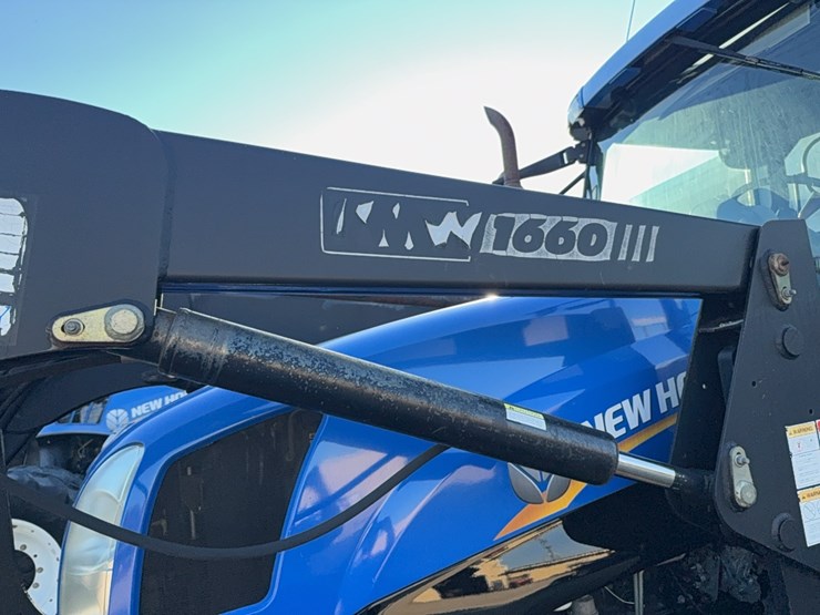 new-holland-t6070-image-30