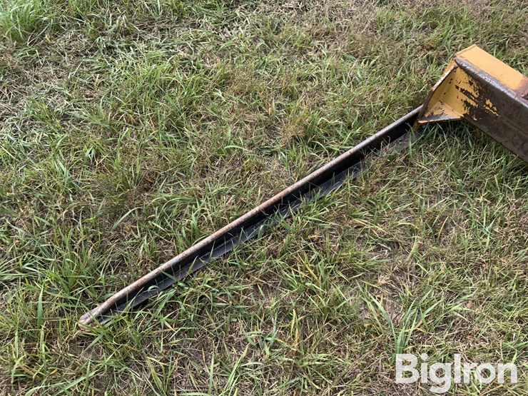 hennig-double-bale-fork-image-20