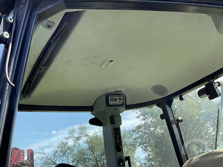 2016-new-holland-t4.100-image-16