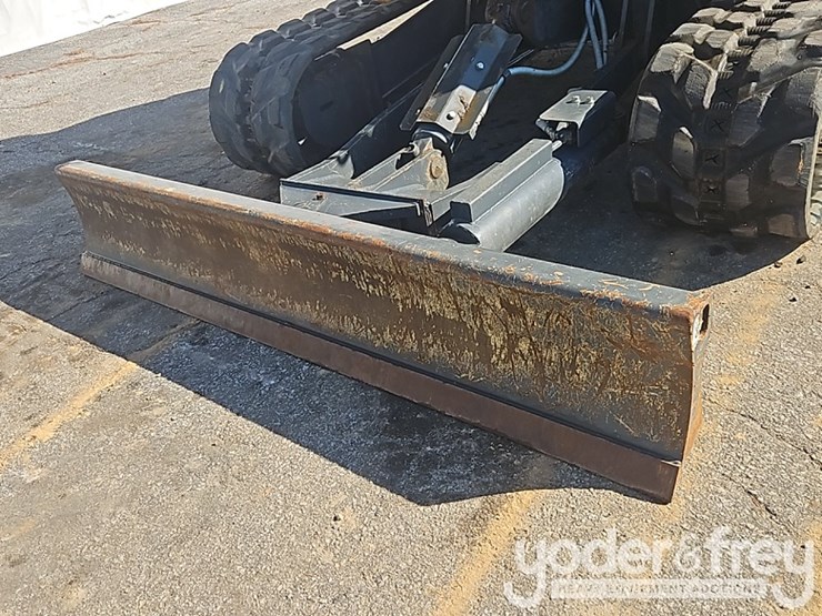 2022-kobelco-sk55rx-image-19