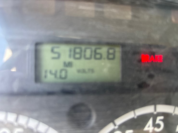 #24576-•-2016-freightliner-image-14