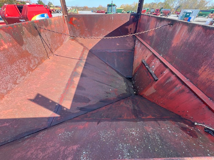 john-deere-1065-image-3