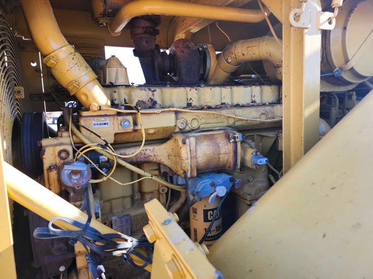 1980-caterpillar-627b-push-pull-scraper-image-32