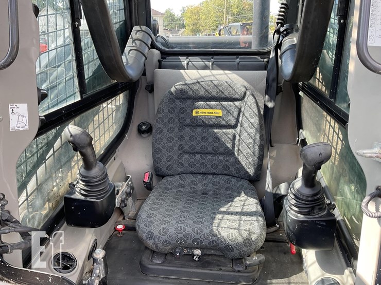 2022-new-holland-c337-image-17