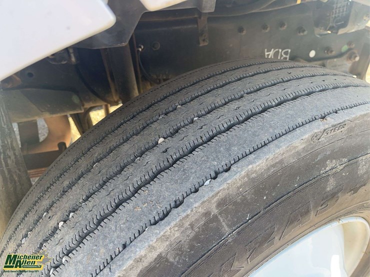 2003-ford-f750-image-10