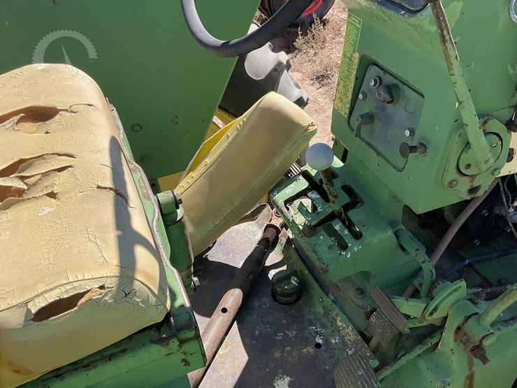 john-deere-730-image-19