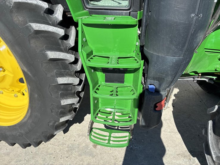 2023-john-deere-6175m-image-27