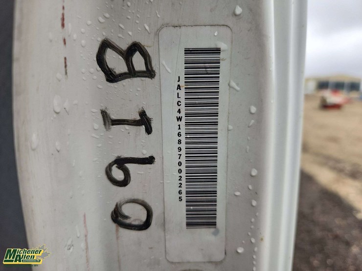 2009-isuzu-npr-image-9