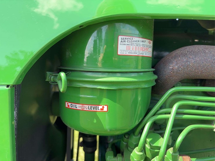 oliver-super-88-image-36