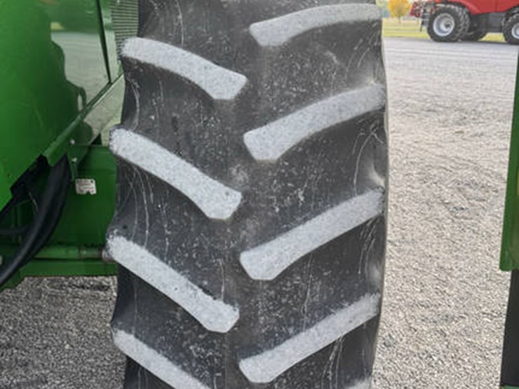 2005-john-deere-9560-sts-image-2