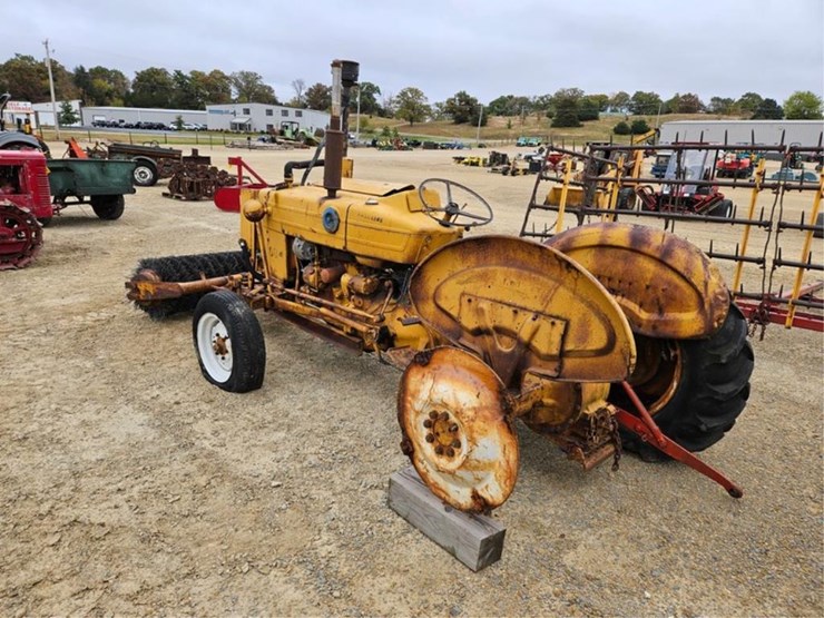 ford-tractor-image-3