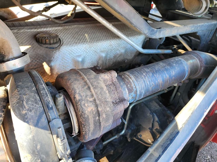 2012-case-ih-400-image-27