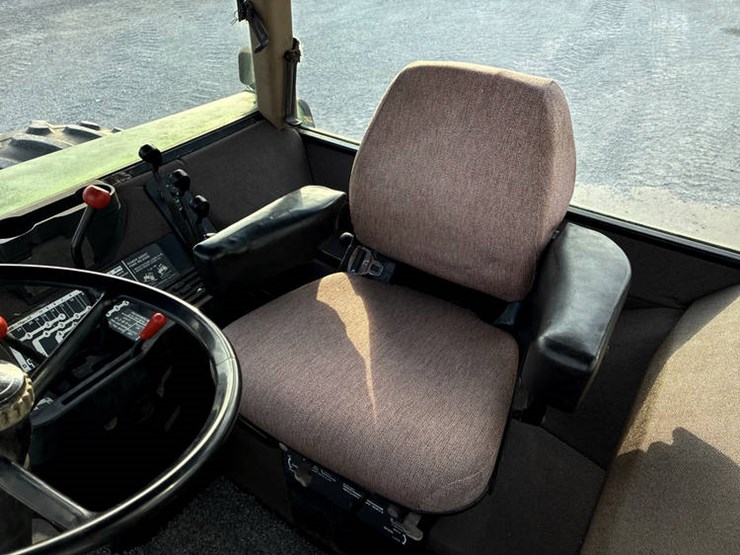 1994-john-deere-4560-image-65