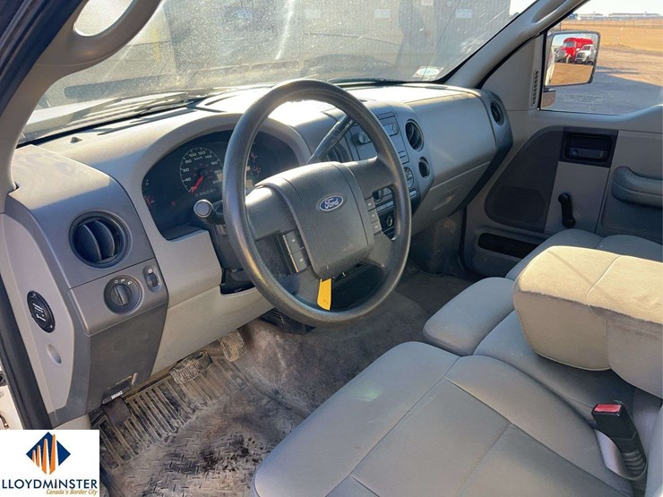 2007-ford-f150-xl-image-11