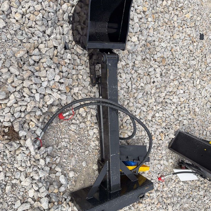 Mini Skid Steer Straight Digging Arm