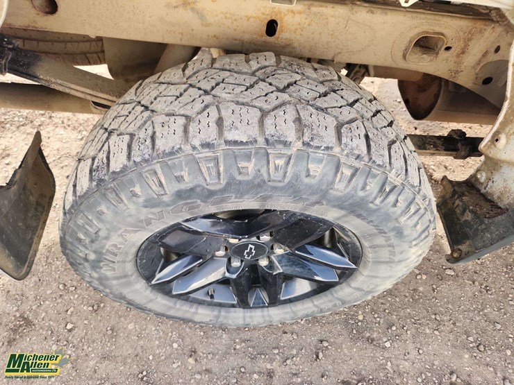 2021-chevrolet-silverado-1500-image-31