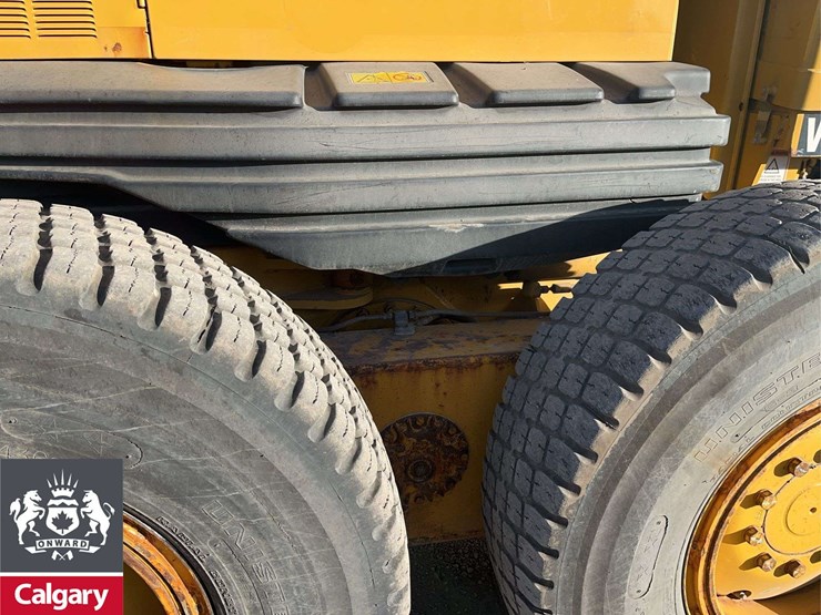 caterpillar-140h-image-9