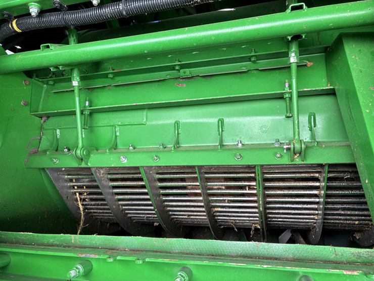 2013-john-deere-s670-image-68