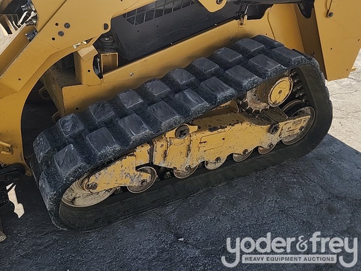 2019-caterpillar-279d-image-17