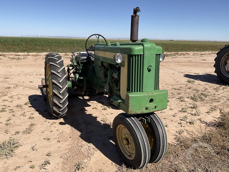 john-deere-420t-image-2