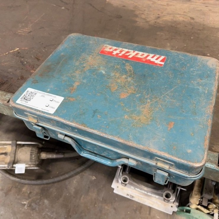 MAKITA ROTARY HAMMER DRILL