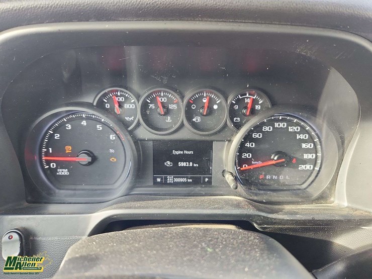 2021-chevrolet-silverado-1500-image-14