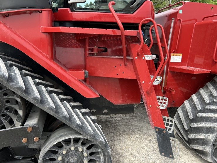 2013-case-ih-steiger-550-image-21