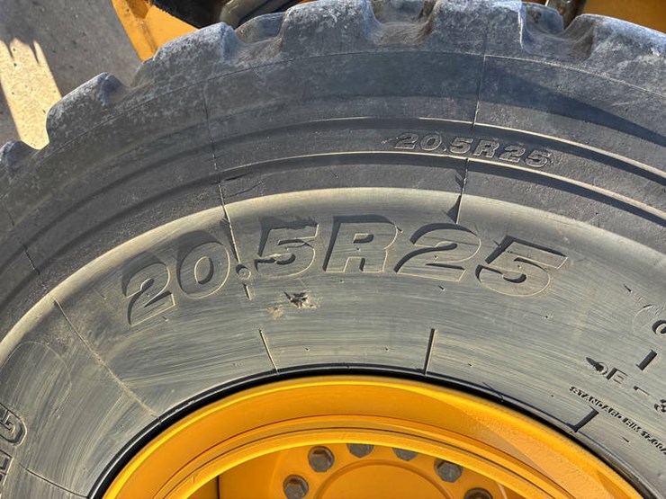 #122215-•-2019-jd-524l-#1dw524lzekf700961-image-50