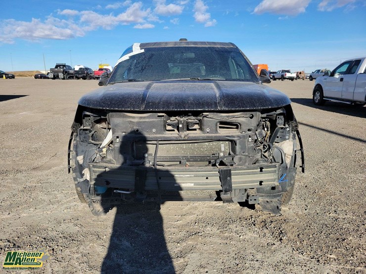 2019-ford-explorer-image-2