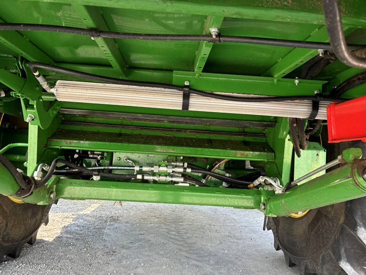 2023-john-deere-s780-image-23