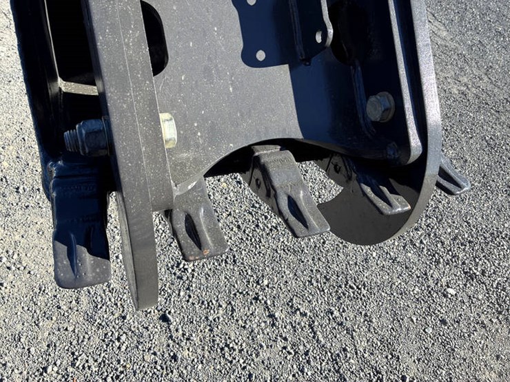 2020-case-580n-image-34