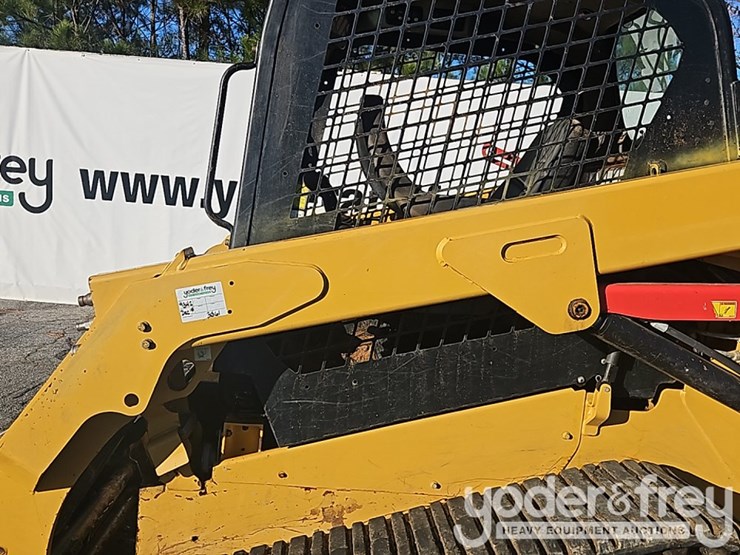 2019-caterpillar-257d-image-17