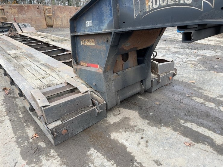 2001-rogers-lowbed-image-10