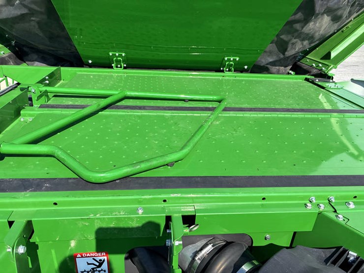 2023-john-deere-s780-image-103