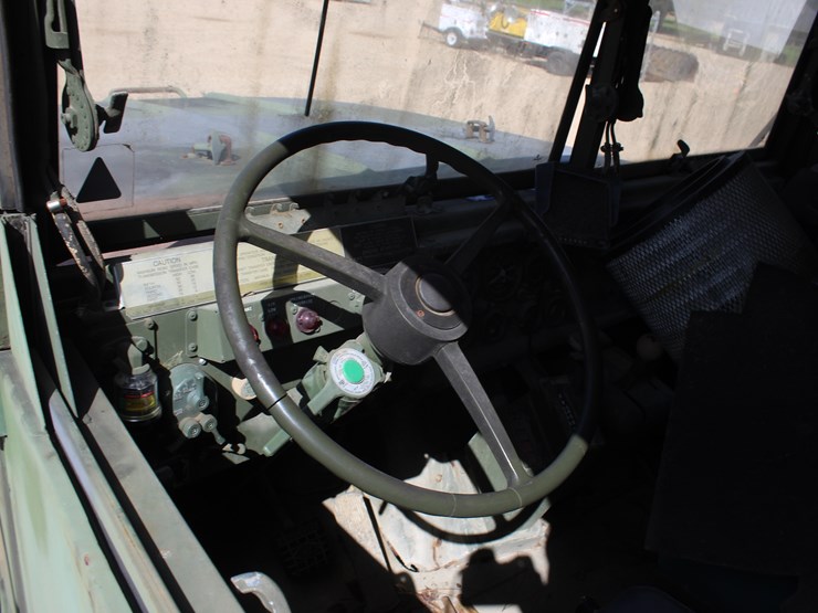 #1820-•-military-truck-|-parts-or-repair-|-no-title-image-12