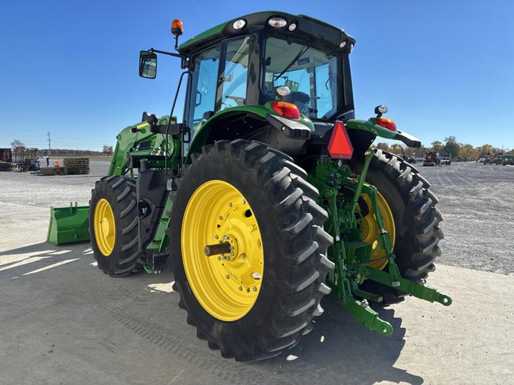 2023-john-deere-6175m-image-7