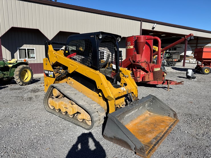 caterpillar-259d-image-12