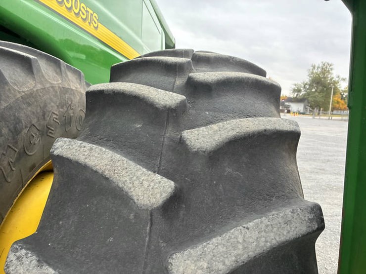 2004-john-deere-9660-sts-image-38